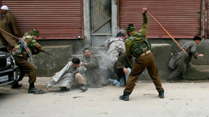 HRW Kecam Langkah-langkah Represif India di Kashmir